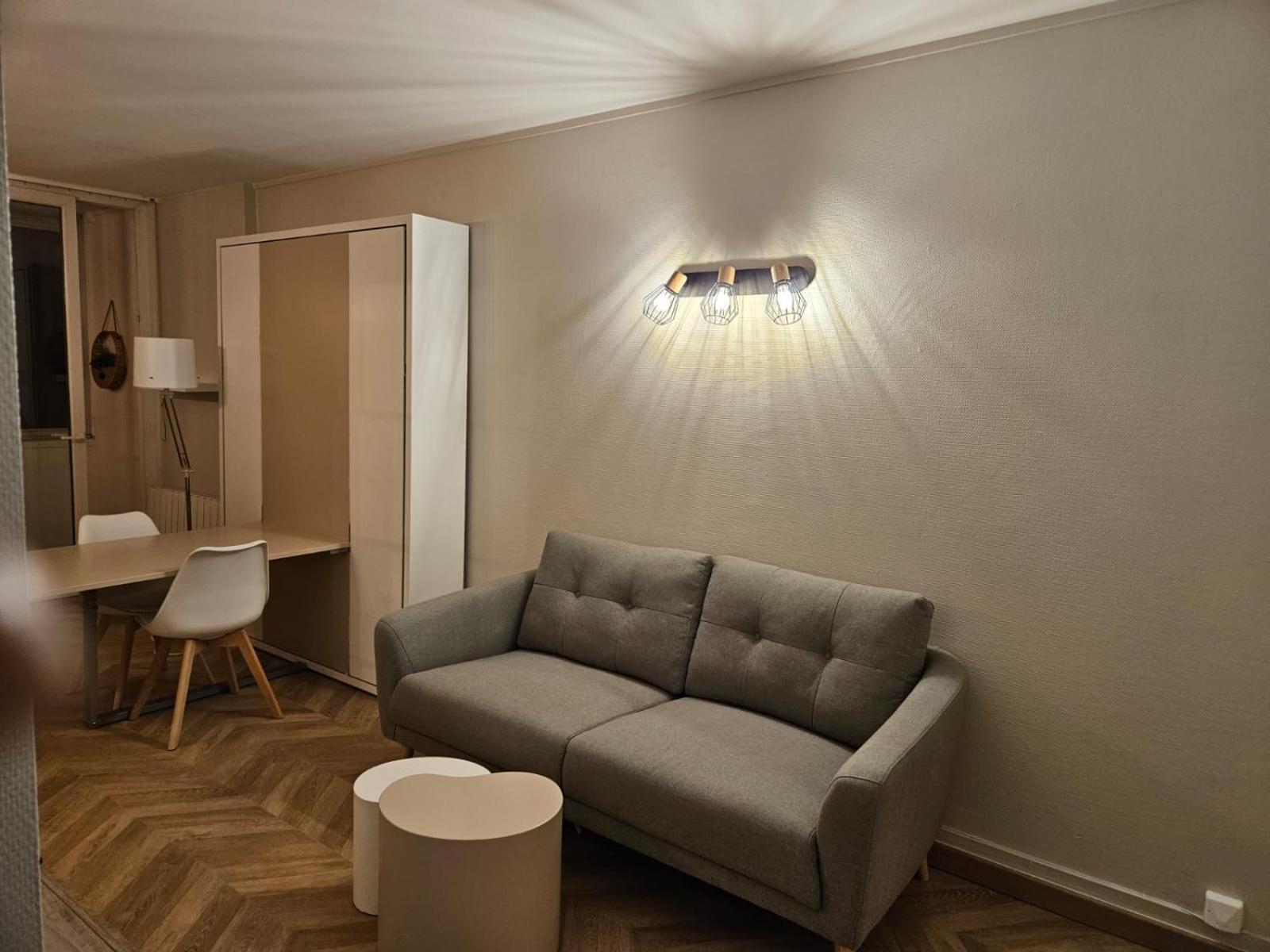 Studio Moderne - 40m² - Centre Appartement *